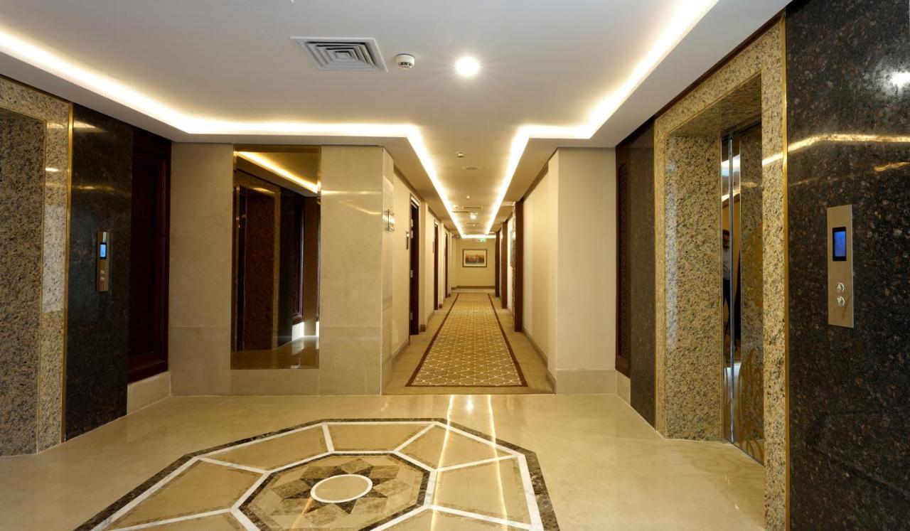 Отель Ramada By Wyndham Lahore Gulberg II Экстерьер фото